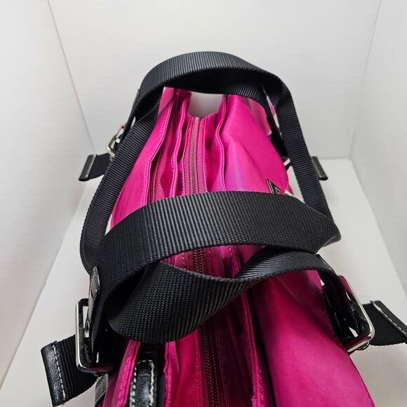 Kenneth Cole Reaction Magenta Pink Nylon Bag - Picture 5 of 16